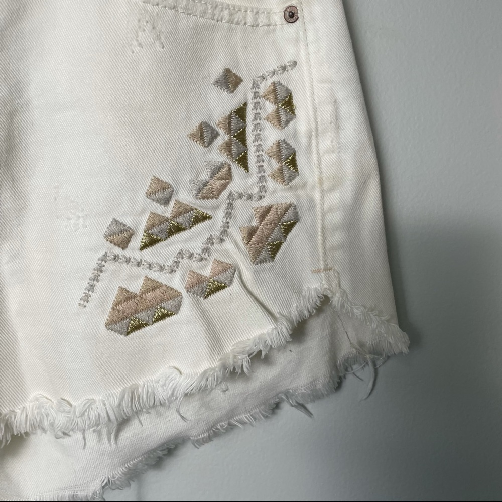 Free People Tulum Ivory Denim Shorts - Picture 2 of 8